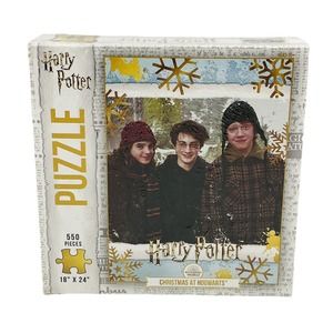 Harry Potter Christmas At Hogwarts 550‎ Piece Jigsaw Puzzle 18x24 Ron Hermione